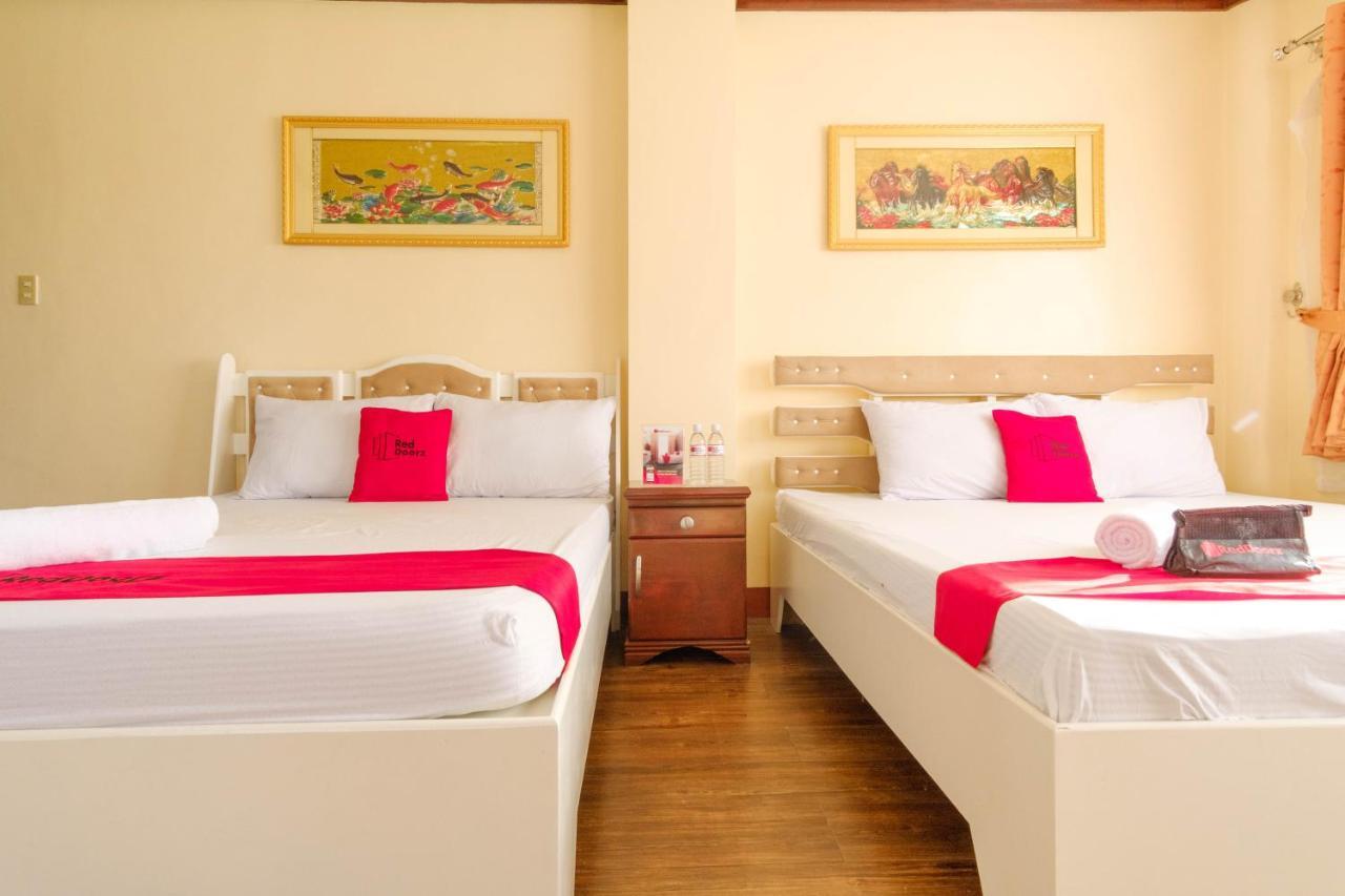 RedDoorz Plus @ Seaborne Hotel Subic Zambales Exterior foto